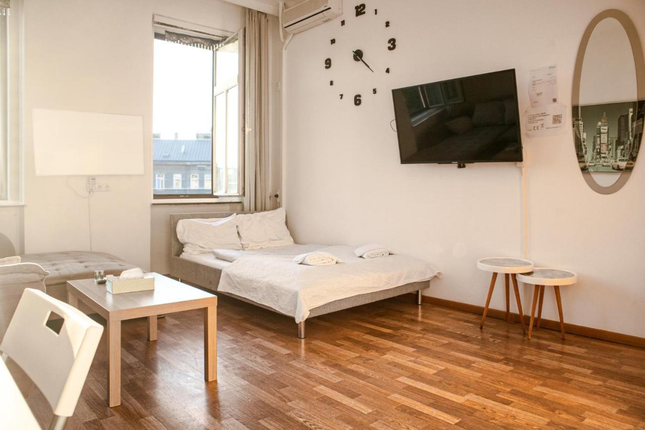 Joyful 2Br Shared Apt Near Millenium Tower & Danube River Wina Bagian luar foto