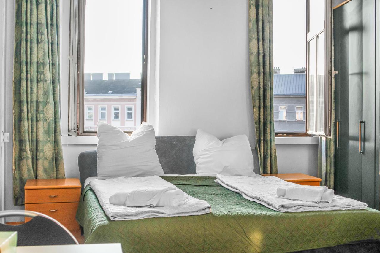 Joyful 2Br Shared Apt Near Millenium Tower & Danube River Wina Bagian luar foto
